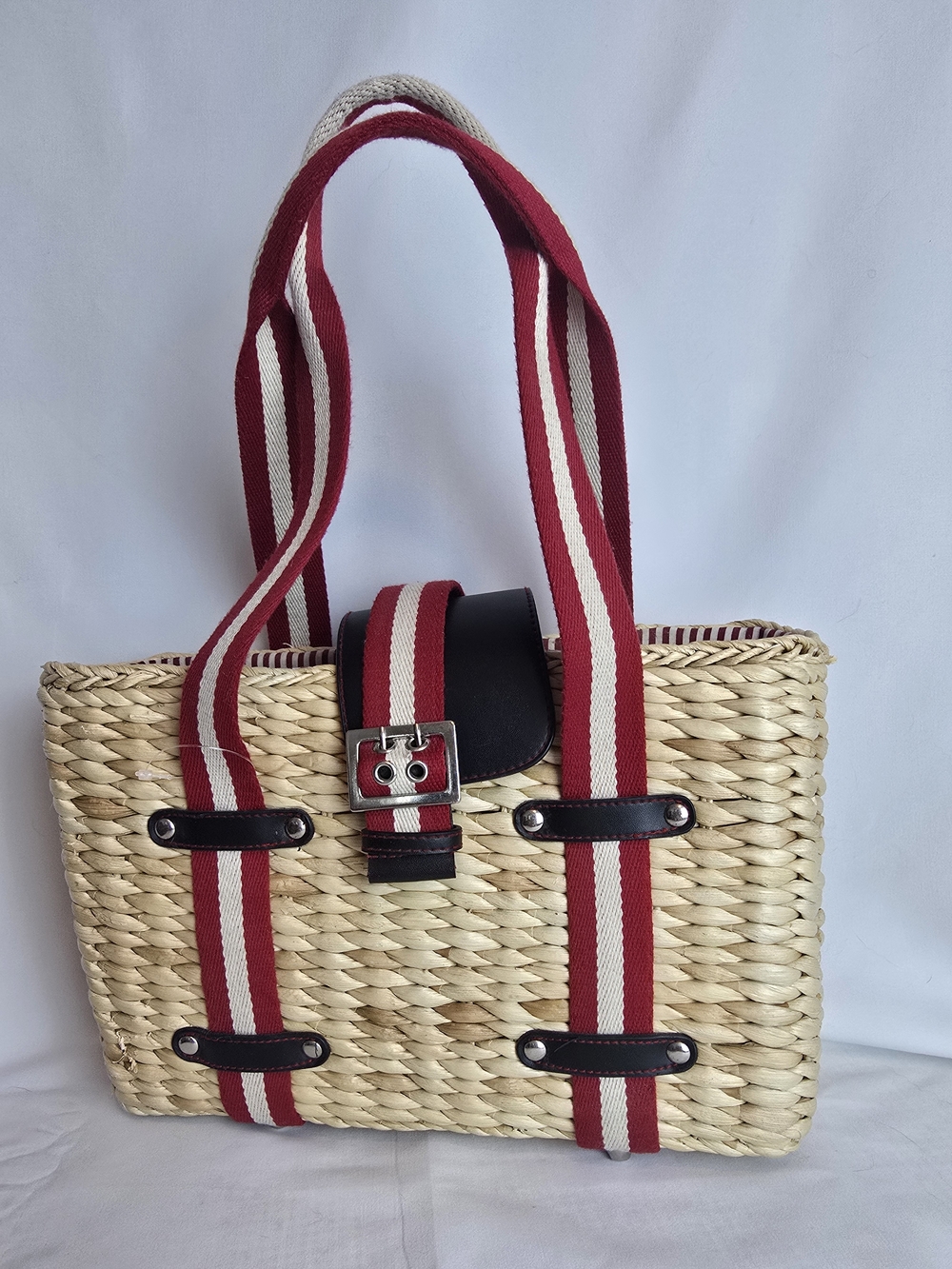 Striped-Handle Straw Tote Bag in Red & Cream
